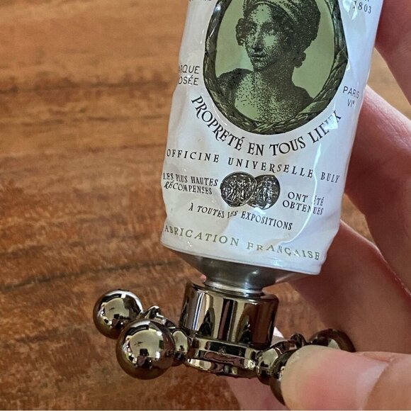 Parisian Hotel de Crillon Fancy Shampoo 1.69fl oz NEW - Sealed - Picture 3 of 11